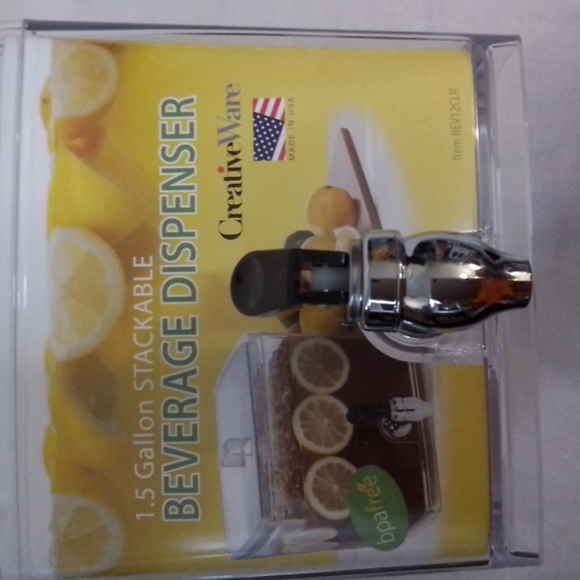 NWT 1.5 Gallon Stackable Beverage Dispenser and Colorful Ice Cube Trays - Picture 4 of 16